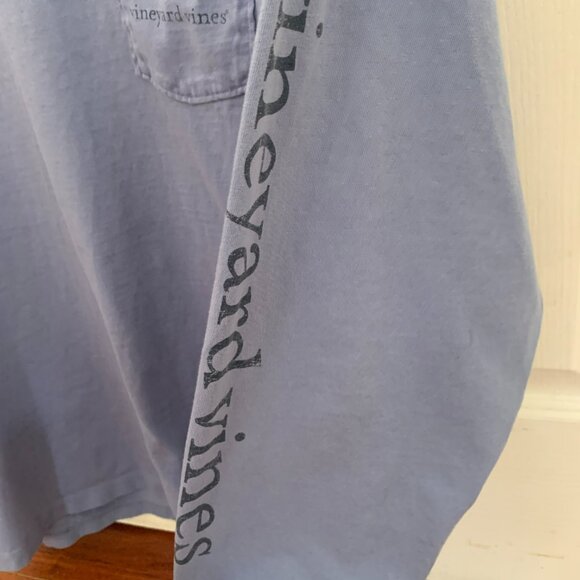 Vinyard Vines Mens long Sleeve Crew Neck Whale Logo t-shirt  Size L - Picture 2 of 4